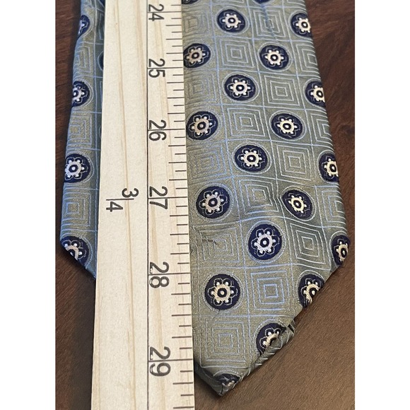 Jos. A. Bank Signature Collection, 100% Silk, Hand Made,men’s Neck Tie, China - Picture 5 of 9
